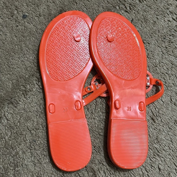 Preloved Tory Burch Vibrant Orange Jelly Flip-Flops - Picture 6 of 6